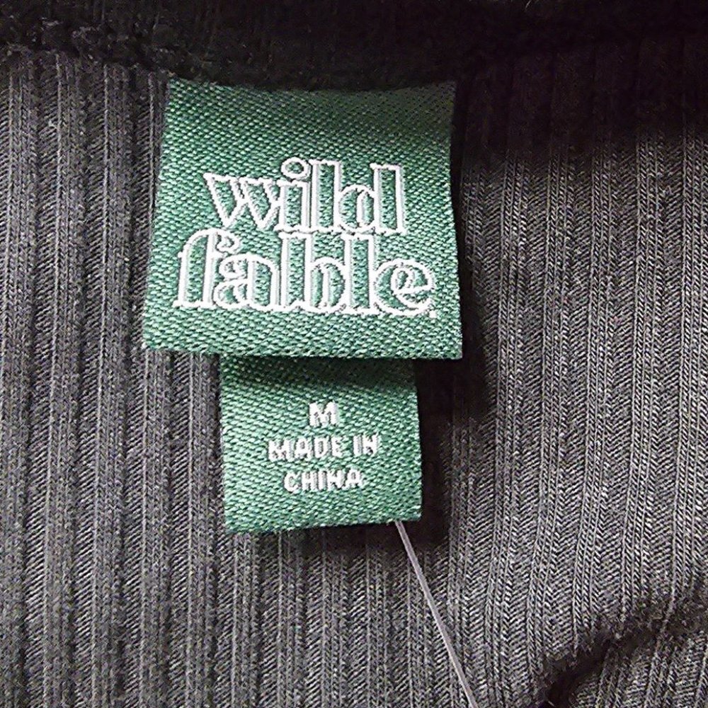 Women's Short Sleeve T-Shirt | Wild Fable | Medium - Picture 5 of 10